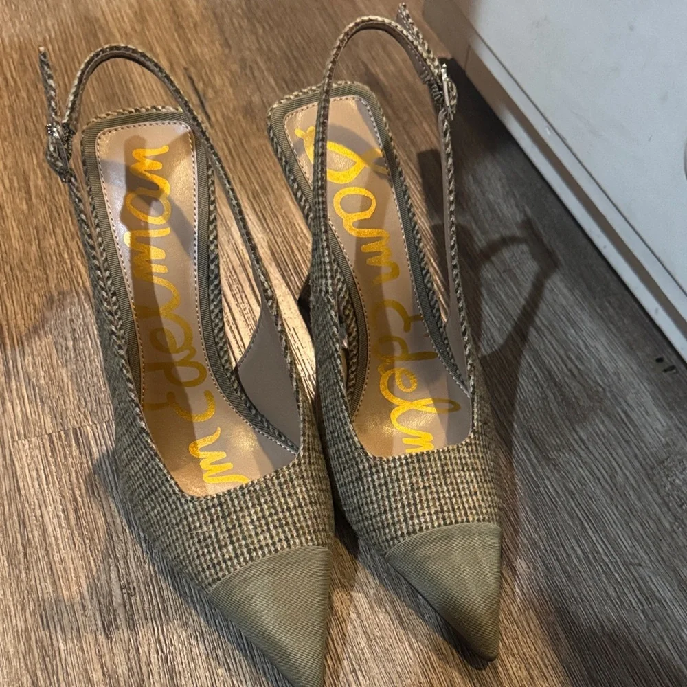 Elegant Women's Slingback Heels - Green and Brown